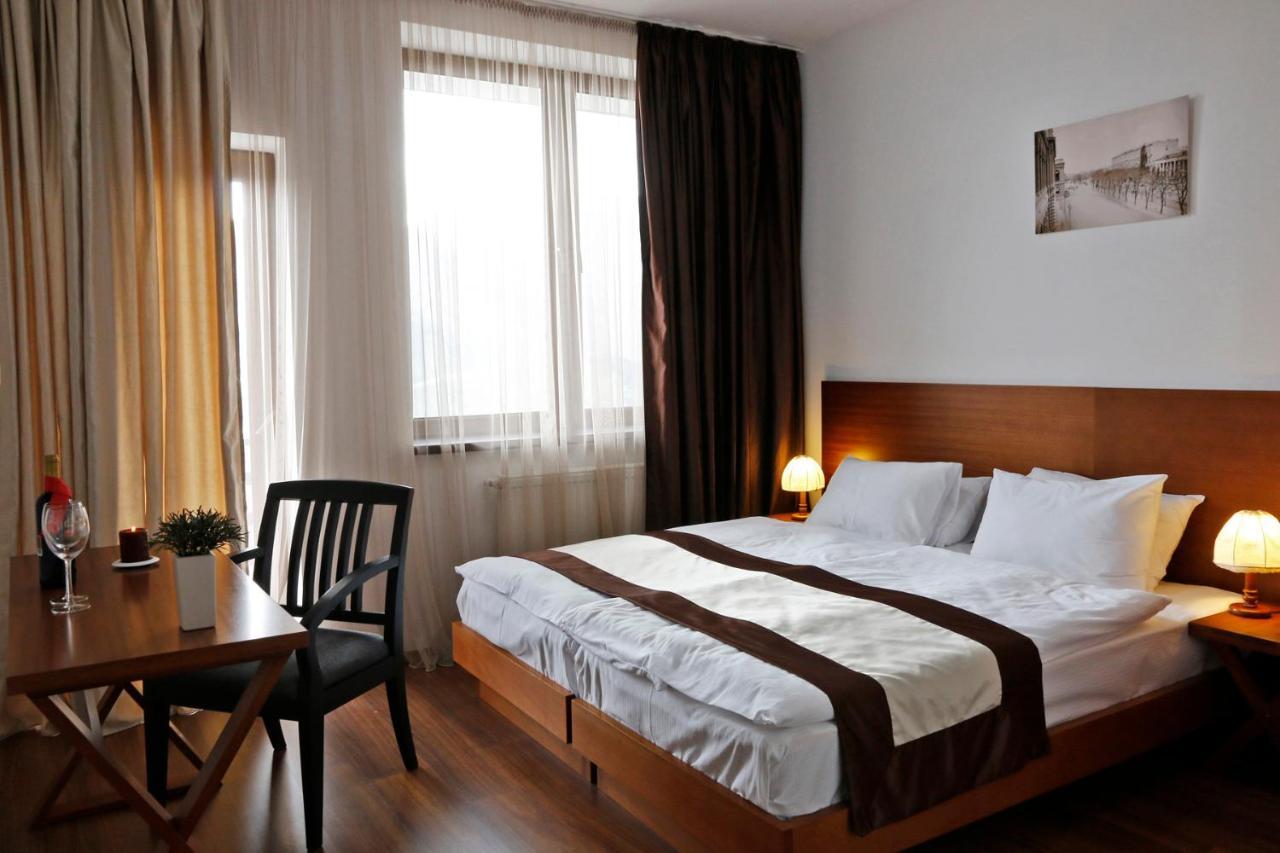 Hotel Club-2100 グダウリ エクステリア 写真